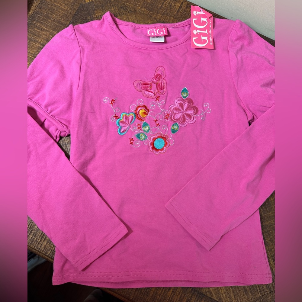 NWT Gigi 6X Embroidered Flower Butterfly Long Sleeve Top